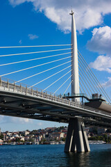 Fototapeta premium railway bridge golden horn