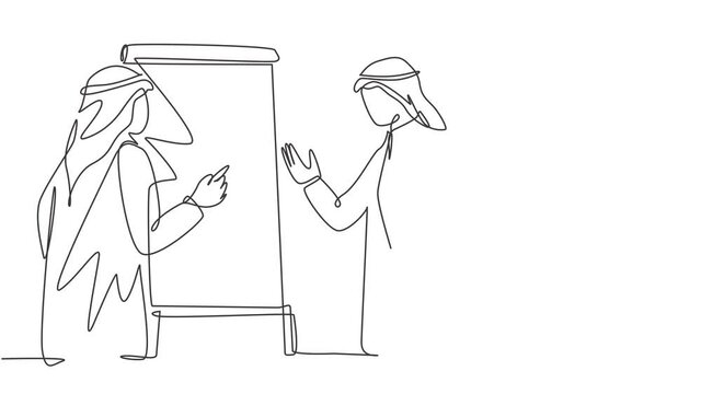 Animated self drawing of continuous line draw muslim businessman presenting new product launch plan to business partner. Islamic clothing kandura, scarf, keffiyeh. Full length single line animation.