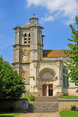 Fototapeta na wymiar Monjavoult, France - april 3 2017 : saint Martin church