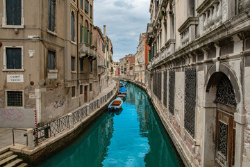 Obraz na płótnie Canvas Venedig Italien Kanal Sommer 2021 Wasserspiegelung