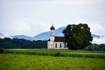 Kirche im Alpenvorland