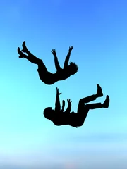 Tuinposter 日本　落下する若者　スーツ姿女男のシルエット　空中　縦 © desidesidesi