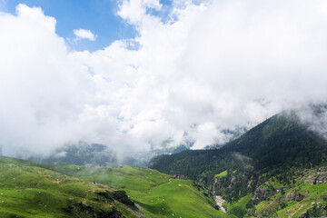 Fototapeta na wymiar Rohtang Pass, Manali, Himachal, India