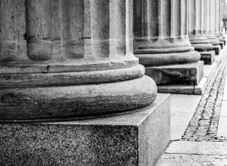 fluted column pedestal