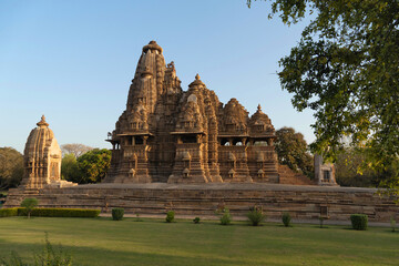 Fototapeta na wymiar .JAGDAMBI TEMPLE: Facade - Western Group, Khajuraho, Madhya Pradesh, India, UNESCO World Heritage Site