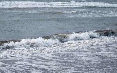 海　波