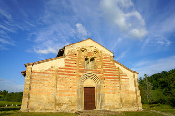 Fototapeta na wymiar San Zaccaria, medieval church in Oltrepo Pavese, Italy