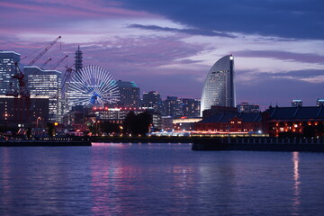 Obraz premium 横浜みなとみらいの夜景