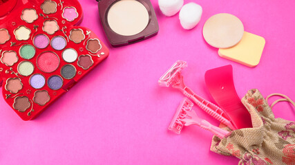 New pink disposable razors for safe shaving of female skin.Razor for smooth shaving. Sharp razors for personal hygienic routine. selective focus.