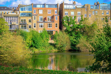 Fototapeta na wymiar Waterfront apartments in Hampstead Heath of London