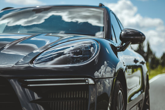 Porsche Macan Turbo Front End, Grill, Headlights And Wheel Details