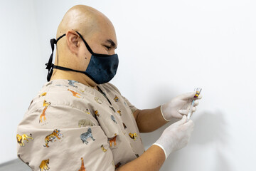 Veterinarian doctor preparing a vaccine