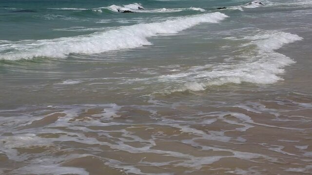 Waves - Matapouri Beach - New Zealand