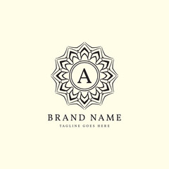 Naklejka premium abstract round luxury letter A logo design for elegant fashion brand, beauty care, yoga class, hotel, resort, jewelry