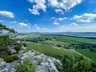 Fototapeta na wymiar Panoramansicht über die Sächsische Schweiz in Deutschland
