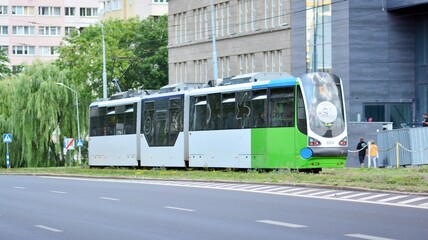Fototapeta na wymiar tram