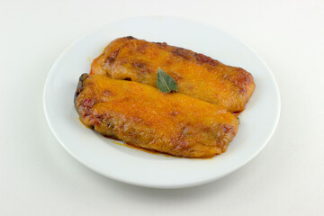 guisos_platos_dieta_keto_berenjena_gratinada_parmesano_neutro  / stews_diet_plates_keto_grateful_aubergine_parmesan_neutro