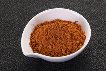 Cocoa powder in the bowl