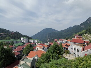 Fototapeta na wymiar Kuling Town in Mt.Lu
