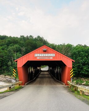 The Taftsville Covered Bridge, in Woodstock, Vermont