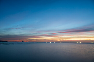 夏井が浜はまゆう公園から望む夏の風物詩　玄界灘の漁火