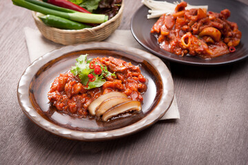 Korean spicy stir-fried cartilage