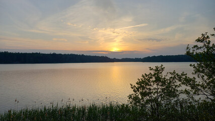 Fototapeta na wymiar lac proche de Stockholm