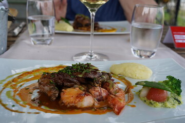 Variations autour du homard