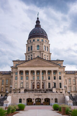 Fototapeta premium Kansas Capital Vertical