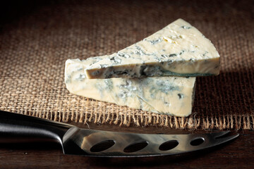 Blue cheese and cheese knife.