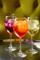 summer cocktails with fresh berries