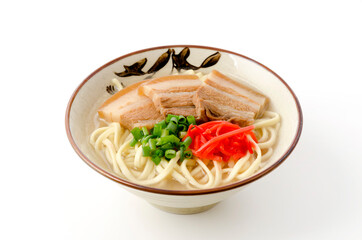 沖縄そば（三枚肉そば）