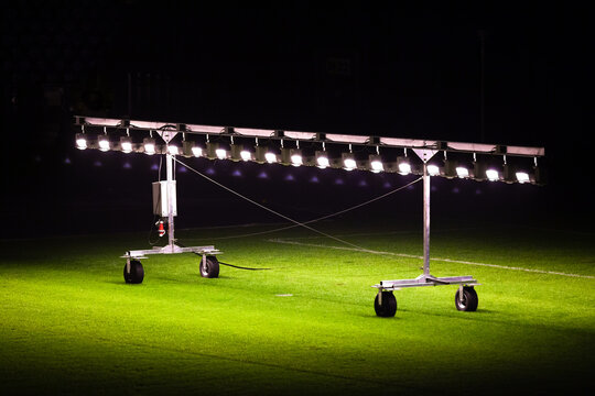 Assimilation lighting on a grass soccer field