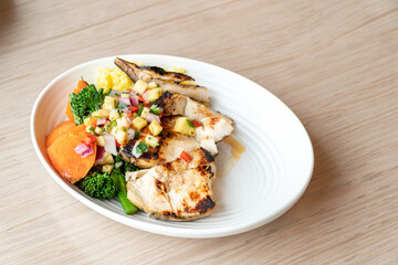 Healthy Grilled Chicken Rice Bowl Angled 