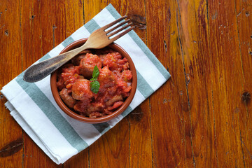 Meatballs with tomato sauce