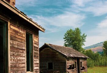 Cabins in the Countryside, Remote Cabins, Cabin Living, Rural Living, Desolate Cabin Life