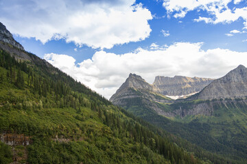 Fototapeta na wymiar View into valley and mountains in Glacier National Park, Montana, USA