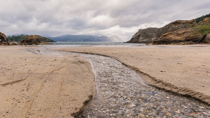 Desembocadura arroyo Mazorgán, Céltigos, Ortigueira, Galicia, España.