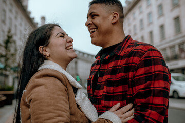 Obraz premium smiling couple