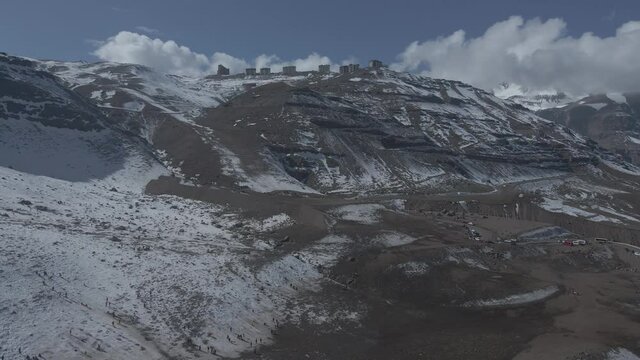 Tomas a&eacute;rea de valle nevado, chile 