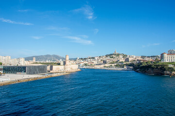 Fototapeta na wymiar discovery of the harbor of Marseille and the islands of the region, France