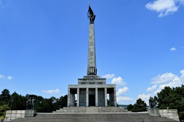 Fototapeta na wymiar Monumento a los caidos, Bratislava