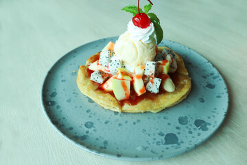naan or roti, deep fried naan with fruit and ice cream