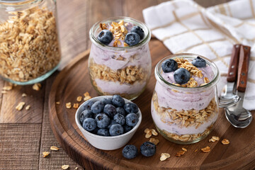 Parfait With Granola, Yogurt and Blueberries