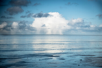Obraz premium Dramatic clouds over the sea seascape landscape