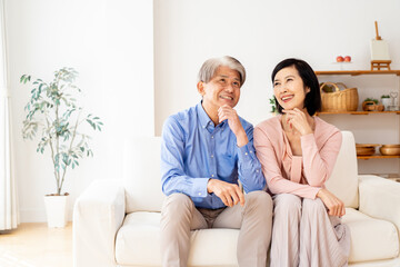 Obraz premium 日本人 シニア夫婦 ポートレート