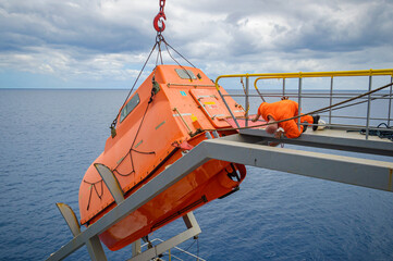 lifeboat launching