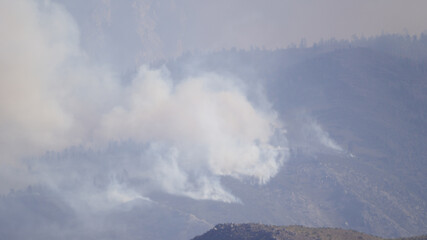 Obraz premium Desert Mountain Wildfire Fire Independence, Big Pine, Lone Pine, Owens Valley