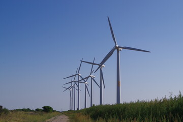 éoliennes pour faire de l'électricité verte écologique avec du vent
