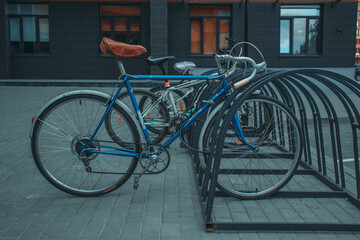 Fototapeta na wymiar old bicycles in the street